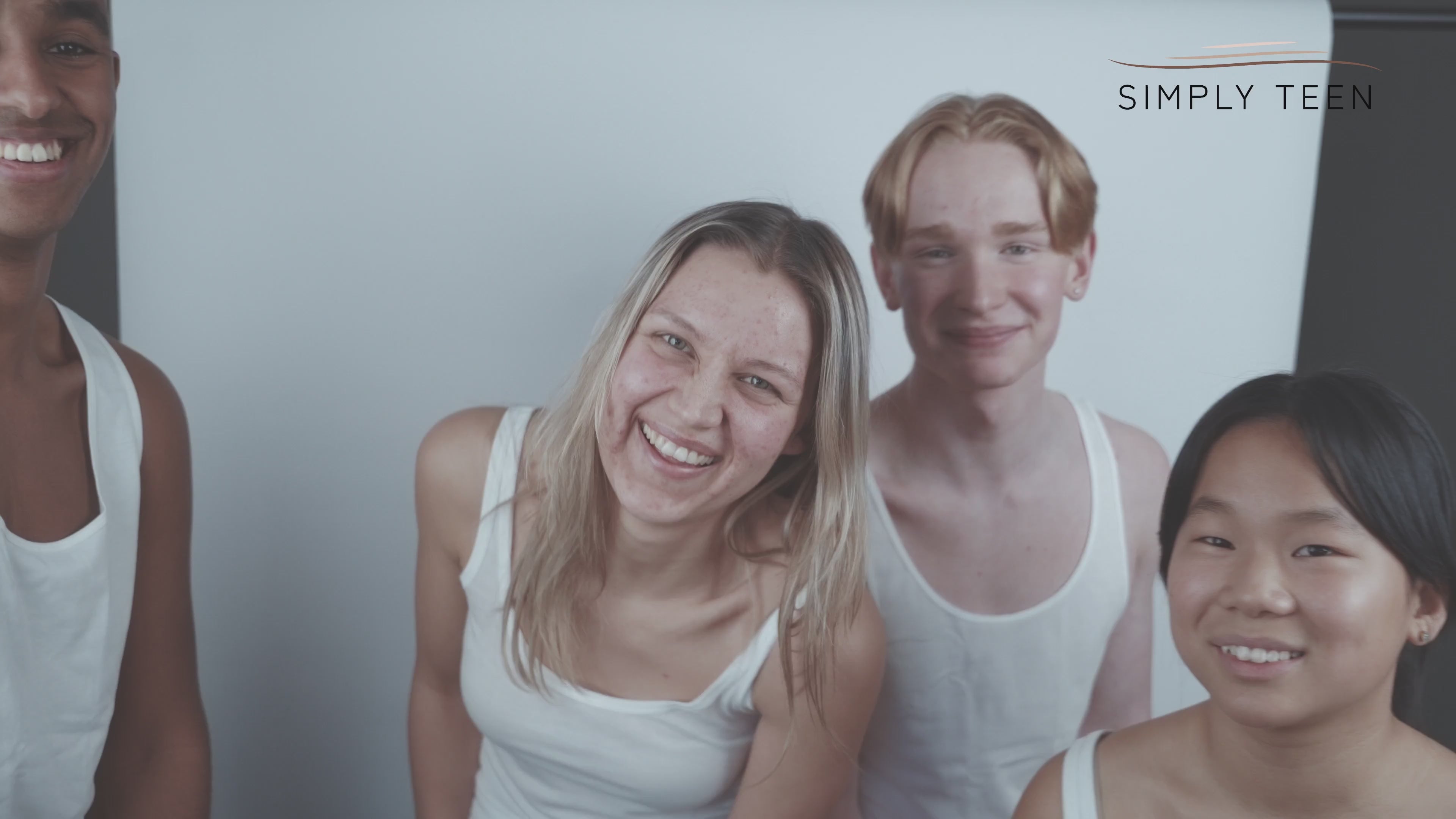 Ladda video: your skin is i simple lets keep it that way!